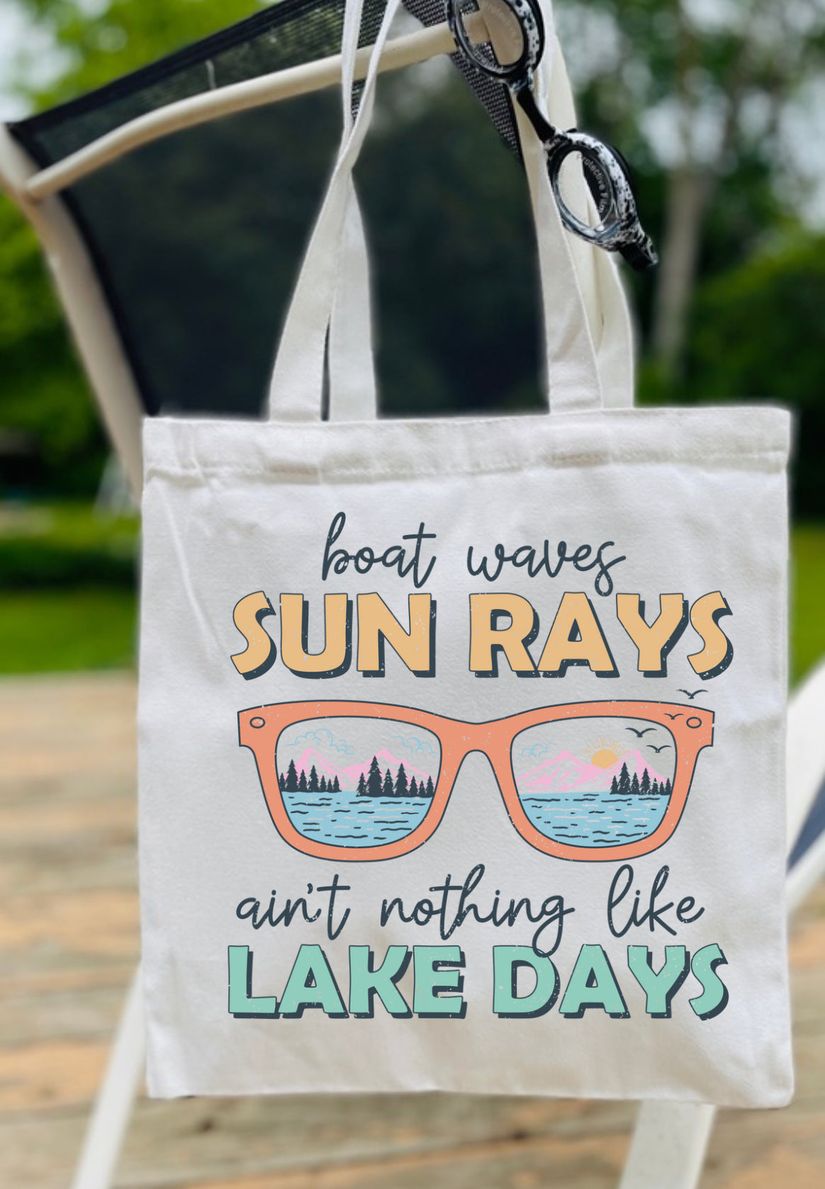 Lake Days Tote
